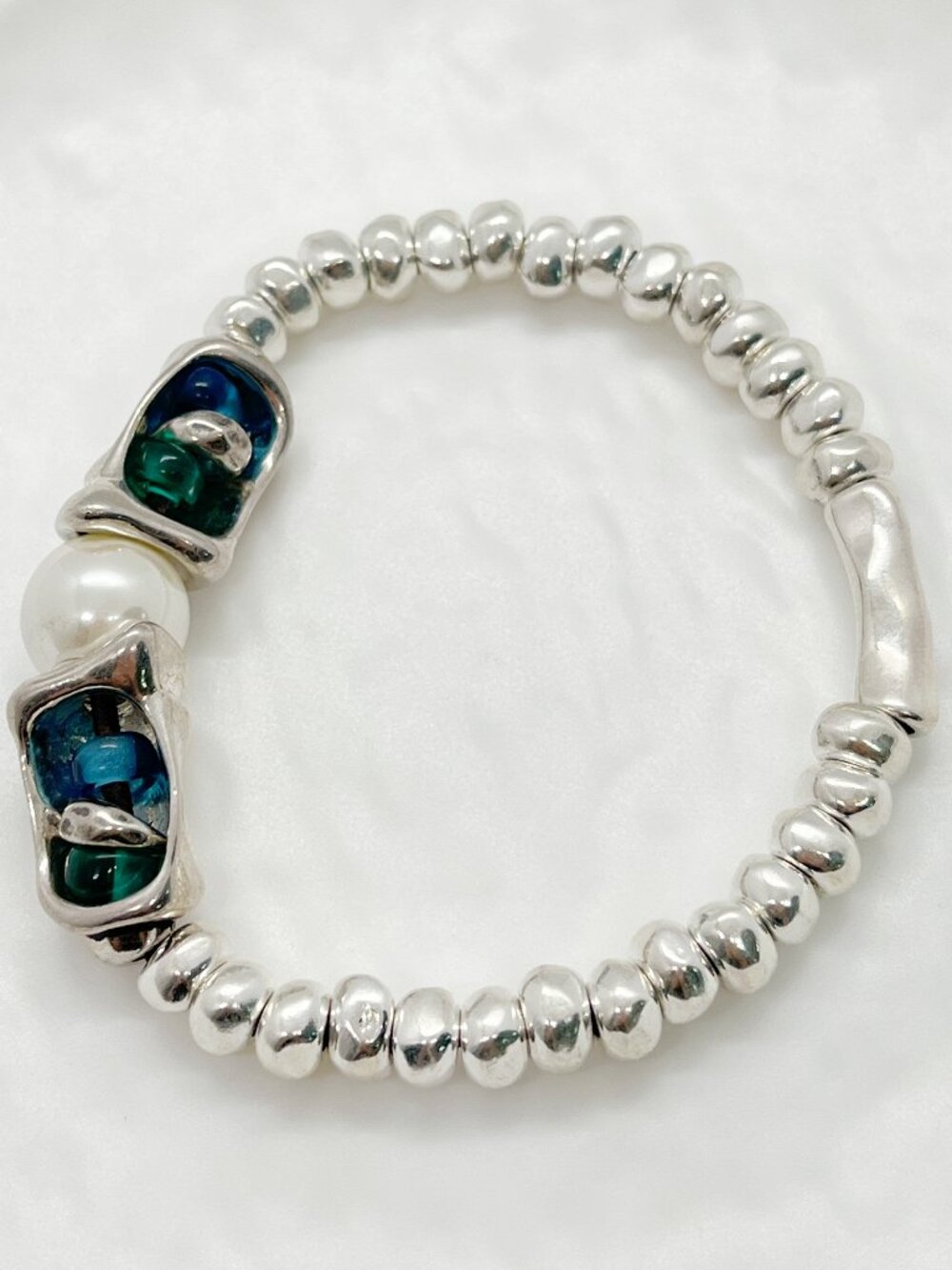 UNO de 50 Style Silver Pearl & Multicolor Bead Bracelet - Picture 3 of 4
